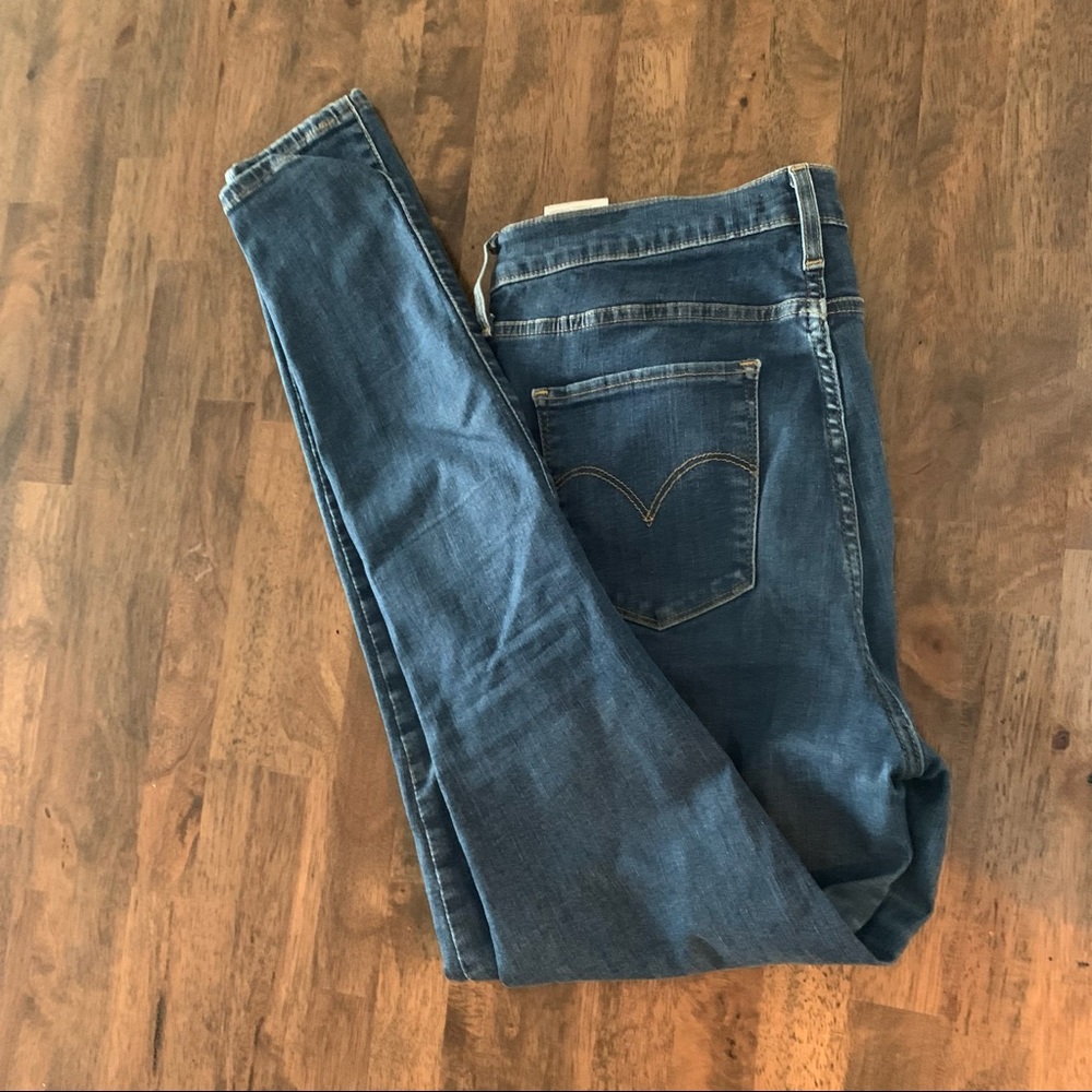Levi’s 720 Skinny Jeans